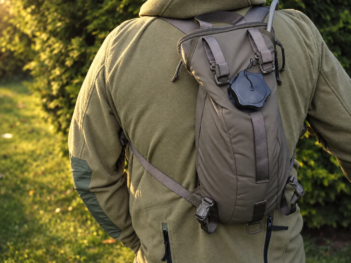 Hydration pack fabric and closure