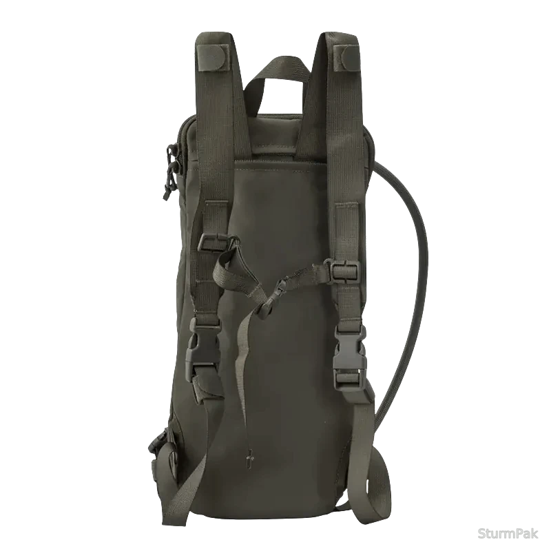 Rear panel with adjustable straps